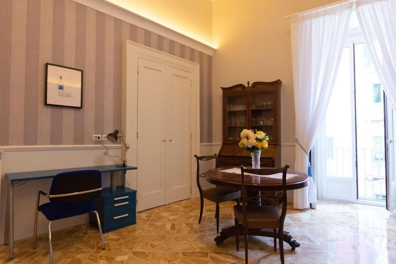 Bed and Breakfast Casa Gagliardi Nápoles Italia